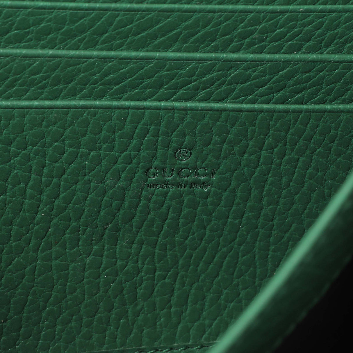 Gucci Emerald Calfskin Mini Dionysus Chain Wallet Handbags Gucci