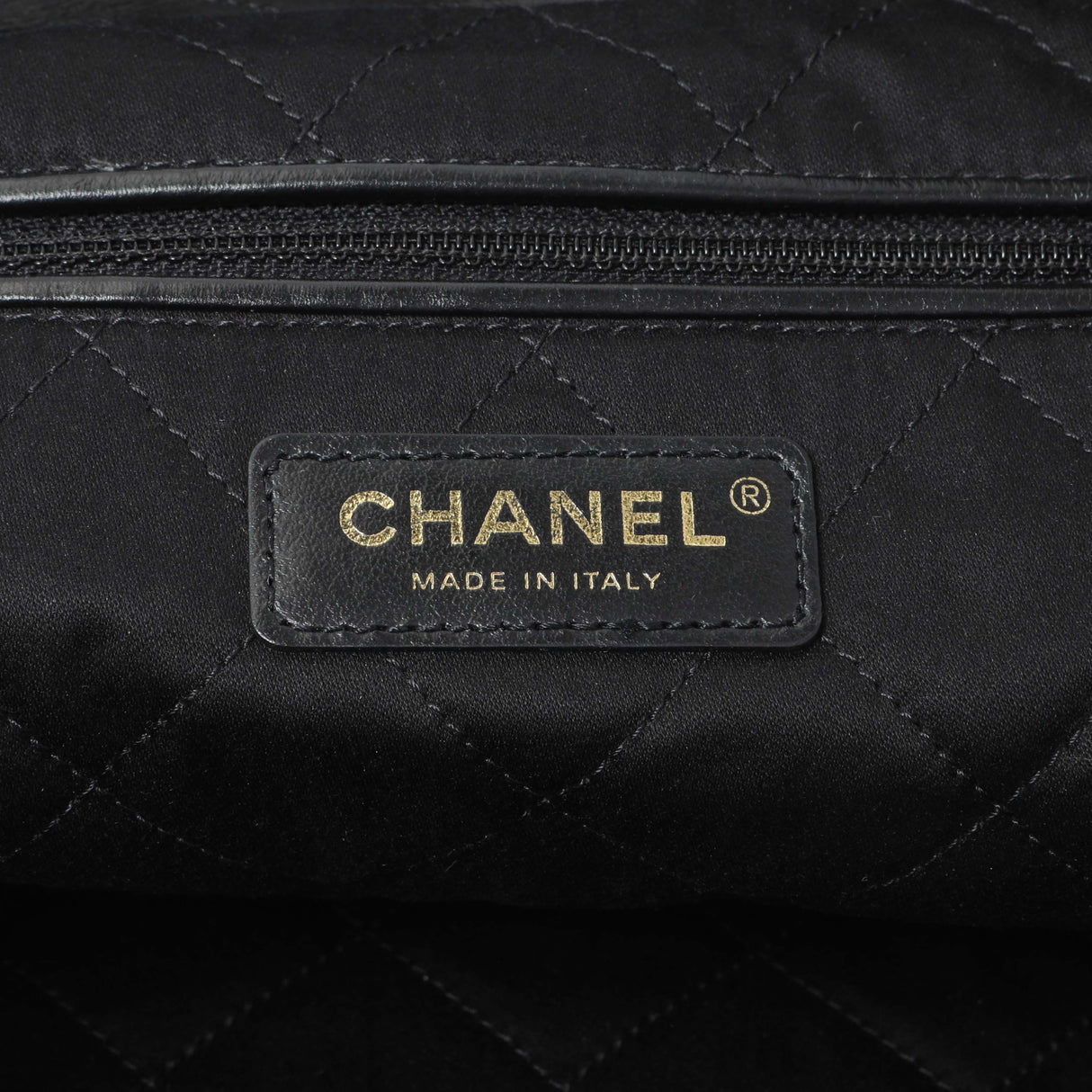 Chanel Black Shiny Calfskin Quilted Small Chanel 22