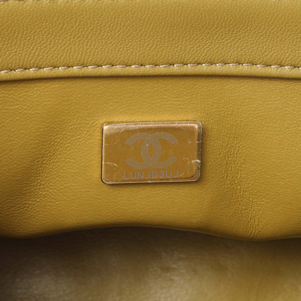 Chanel Green Quilted Lambskin Mini Pearl Crush Flap Handbags Chanel