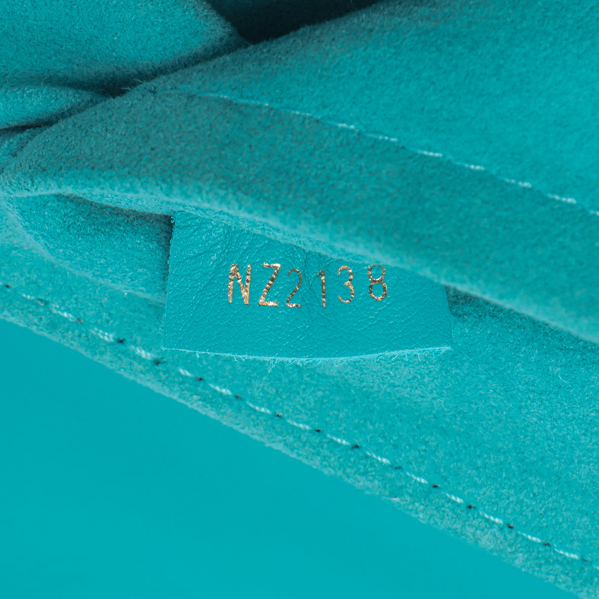 Louis Vuitton Malibu Green Calfskin New Wave Chain MM Handbags Louis Vuitton