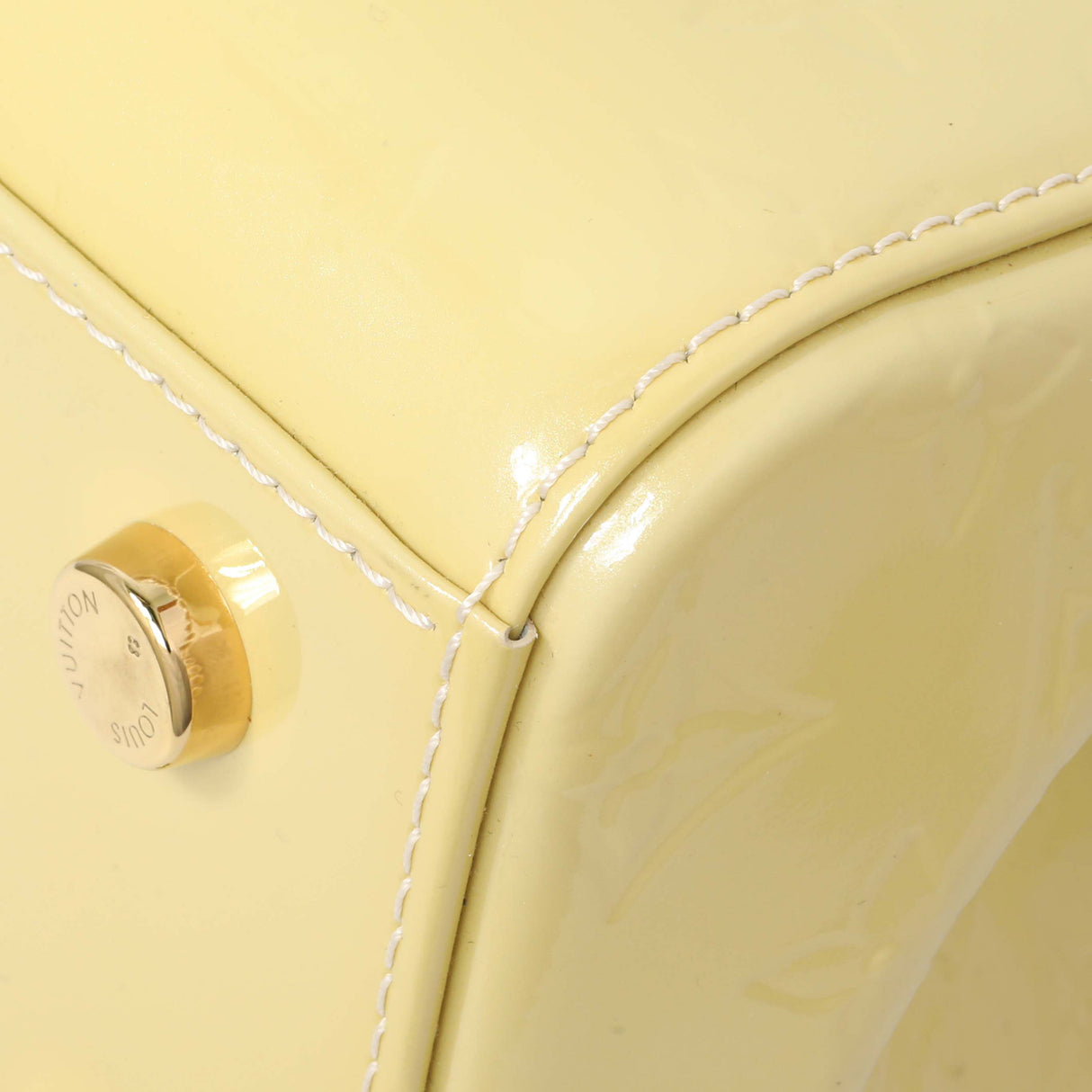 Louis Vuitton Blanc Corail Vernis Brea MM Handbags Louis Vuitton