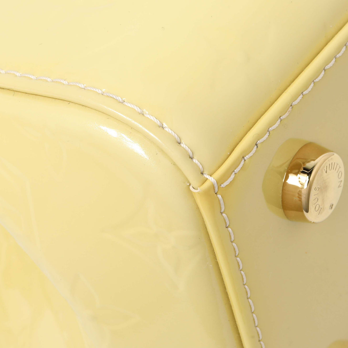 Louis Vuitton Blanc Corail Vernis Brea MM Handbags Louis Vuitton