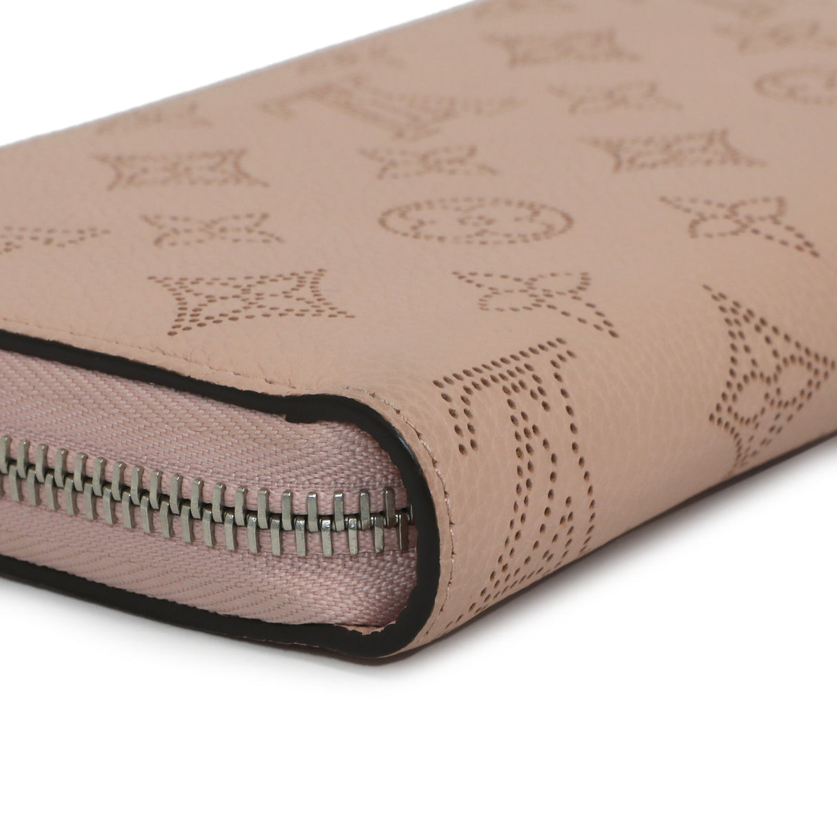 Louis Vuitton Magnolia Mahina Zippy Wallet Accessories Louis Vuitton