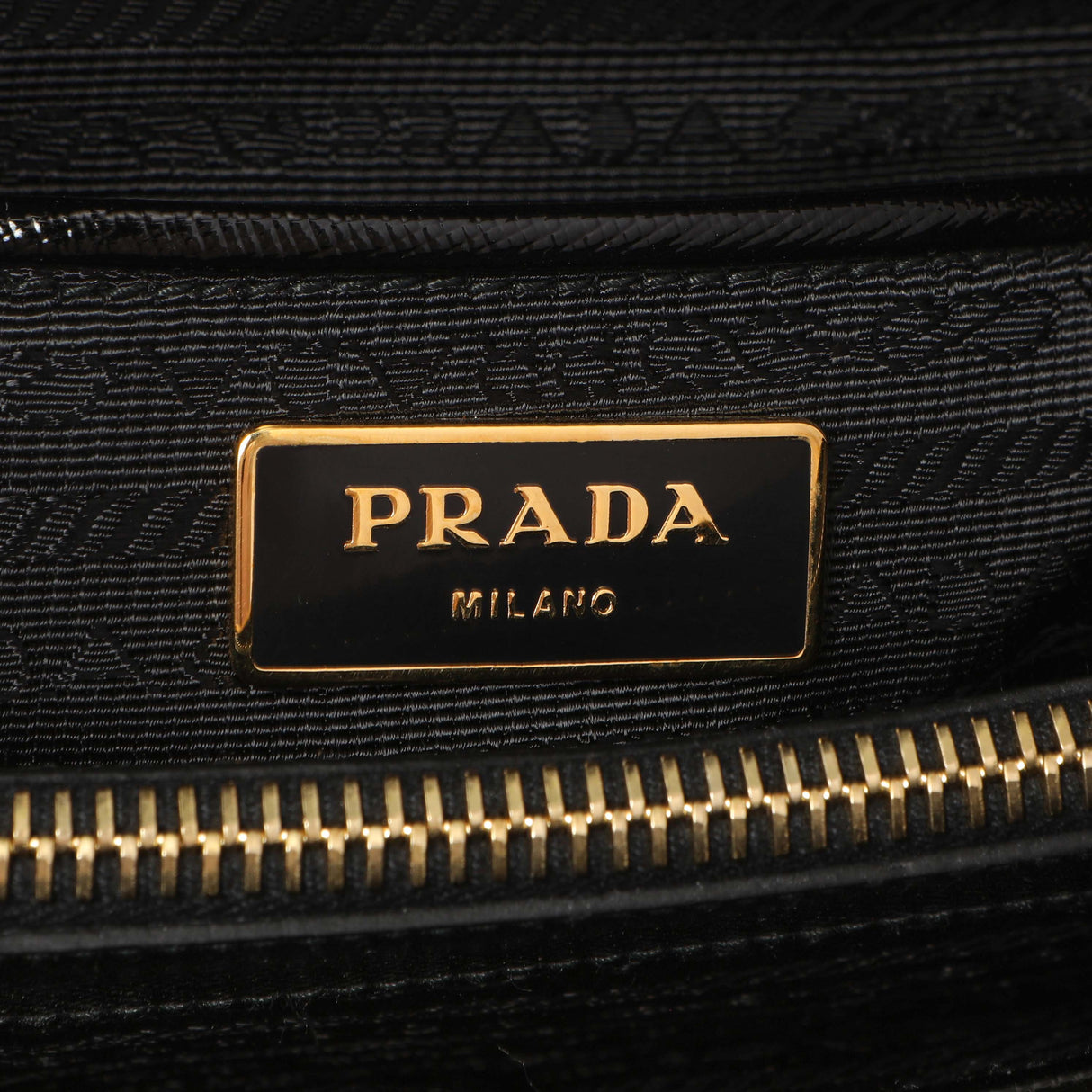 Prada Black Saffiano Vernice Promenade Tote Handbags Prada