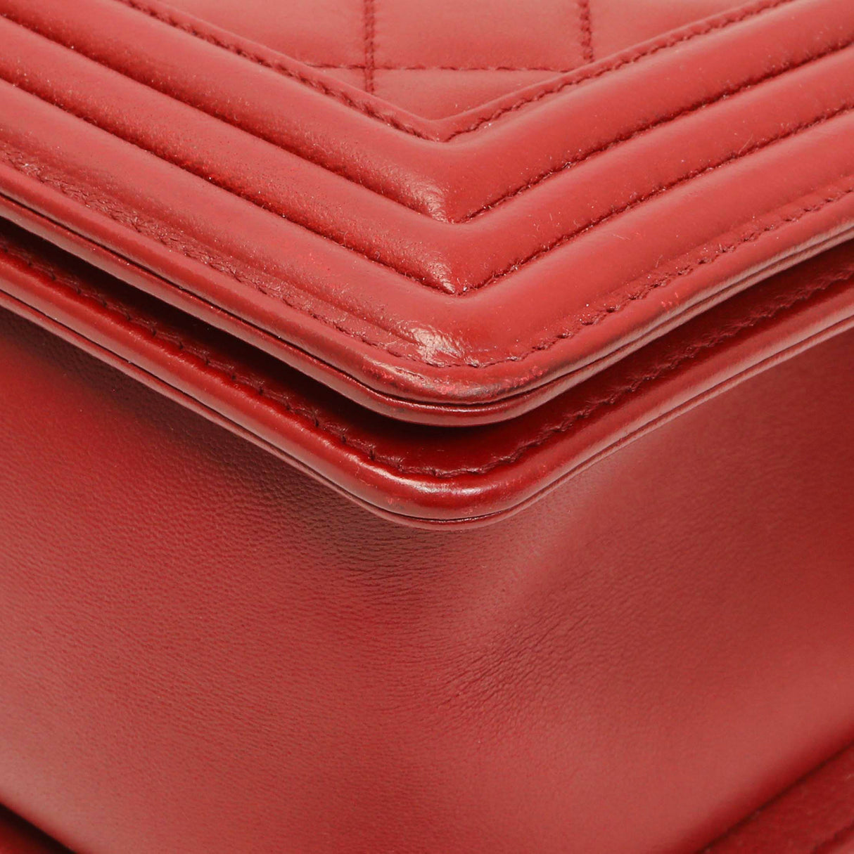 Chanel Red Quilted Calfskin Medium Boy Flap Handbags Chanel