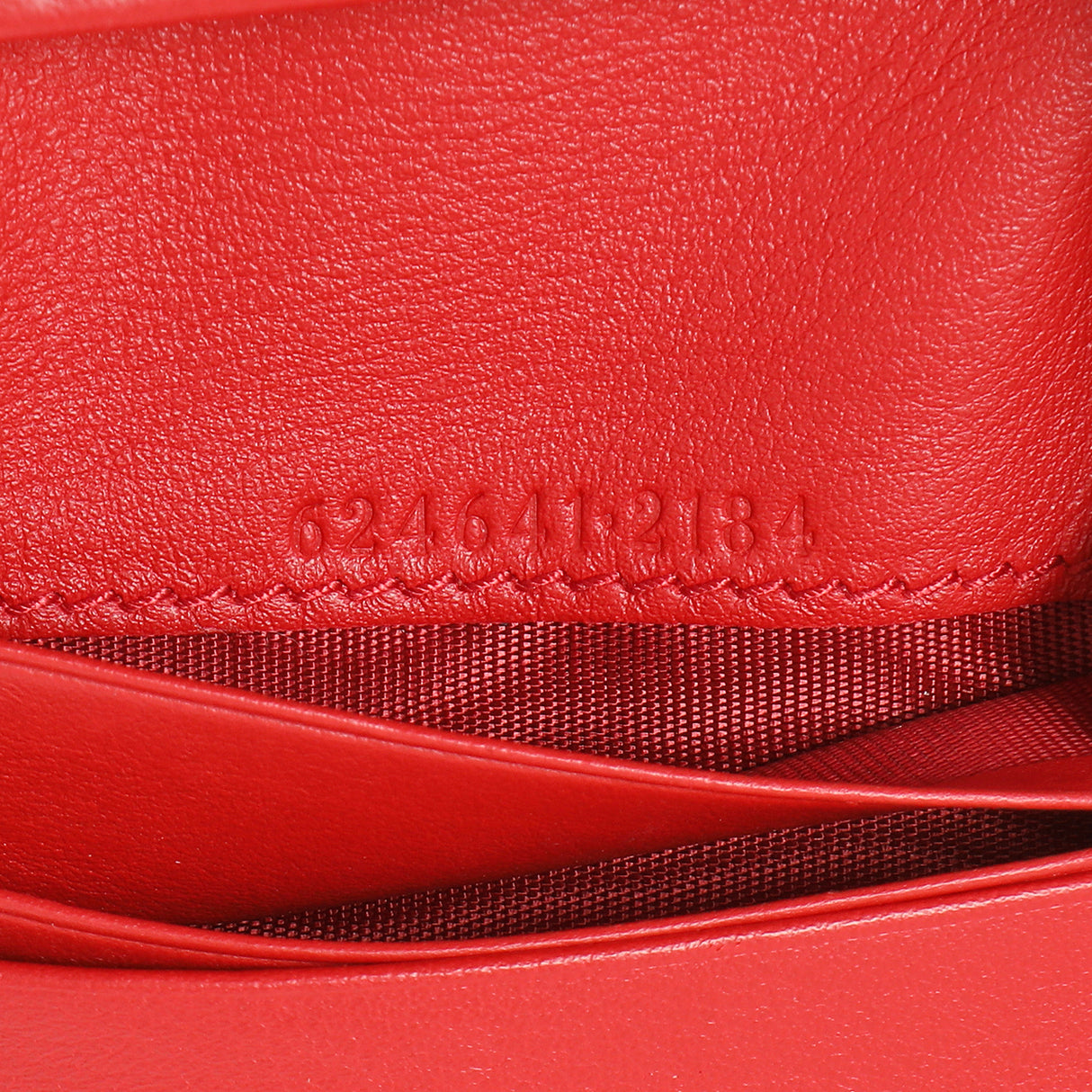 Gucci GG Supreme Monogram Apple Card Case Wallet Accessories Gucci