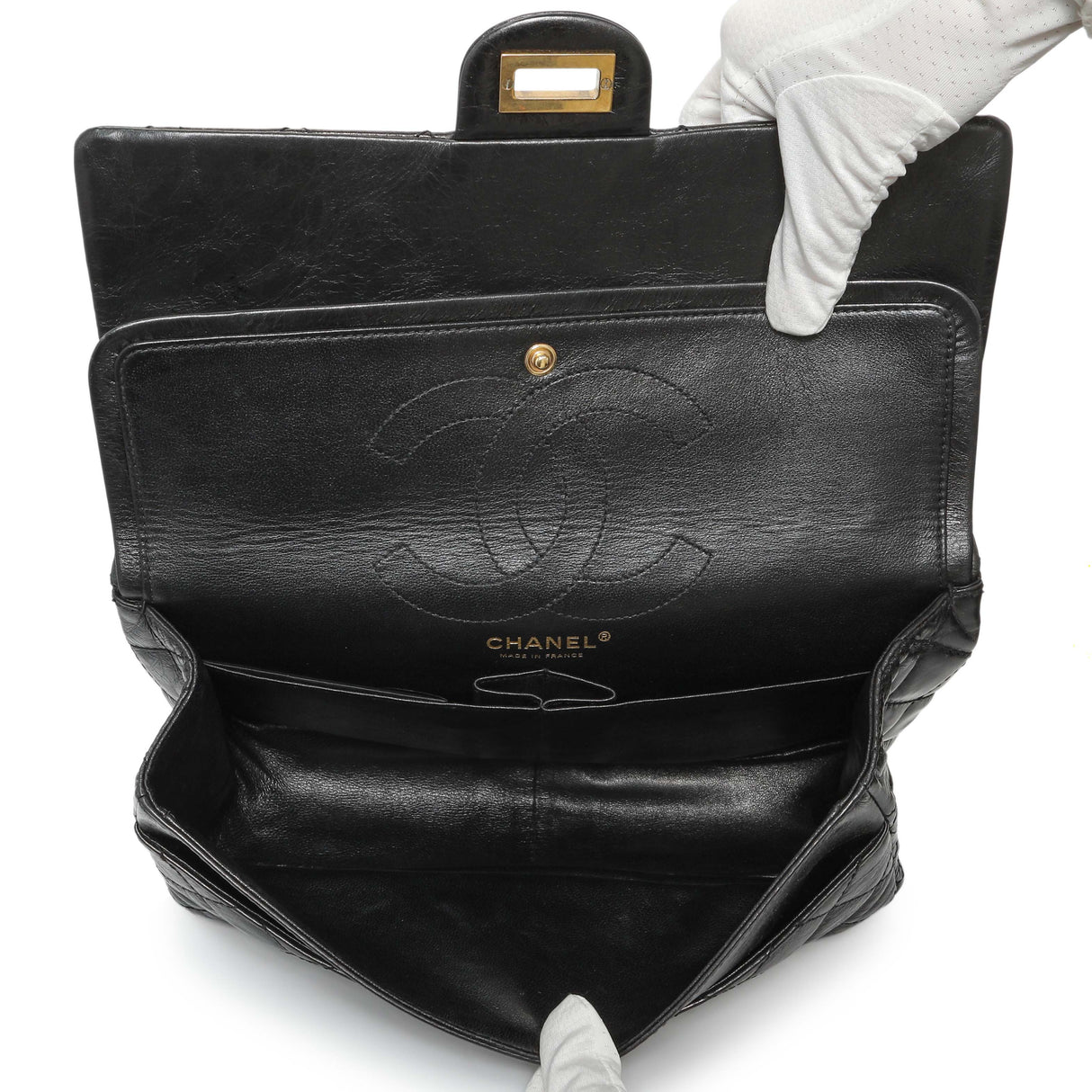 Chanel Black Quilted Aged Calfskin 2.55 Reissue 226 Flap Handbags Chanel