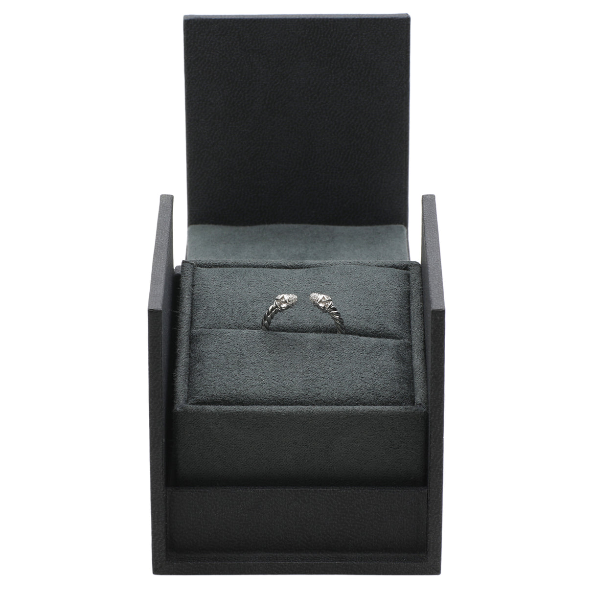 David Yurman 18K White Gold 2.3mm Renaissance Ring Designer Jewellery David Yurman