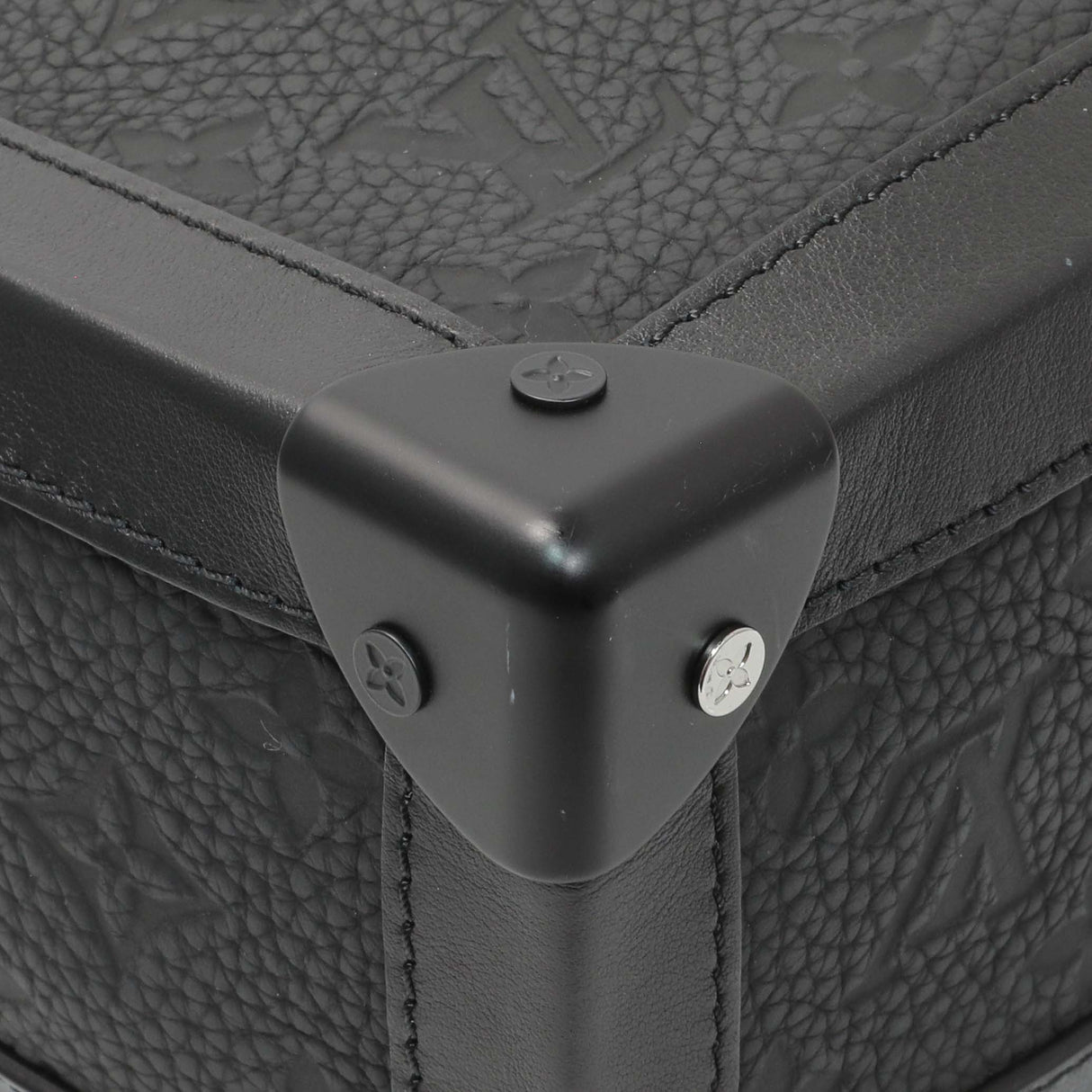 Louis Vuitton Taurillon Monogram Solar Ray Soft Trunk Black Handbags Louis Vuitton