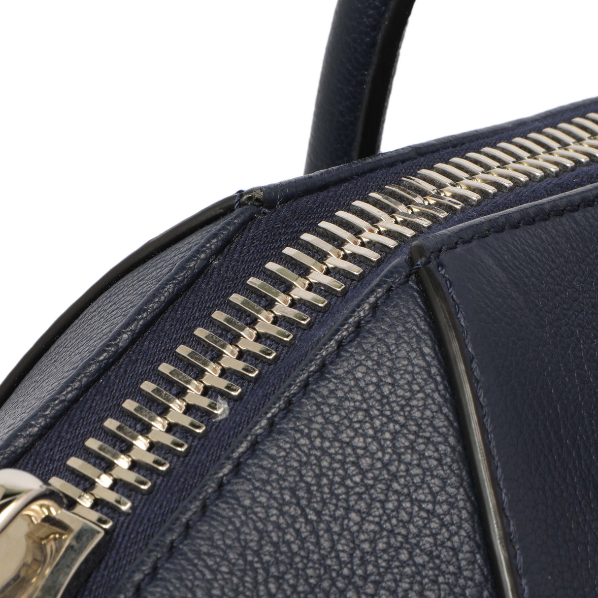 Givenchy Blue Sugar Goatskin Medium Antigona Handbags Givenchy