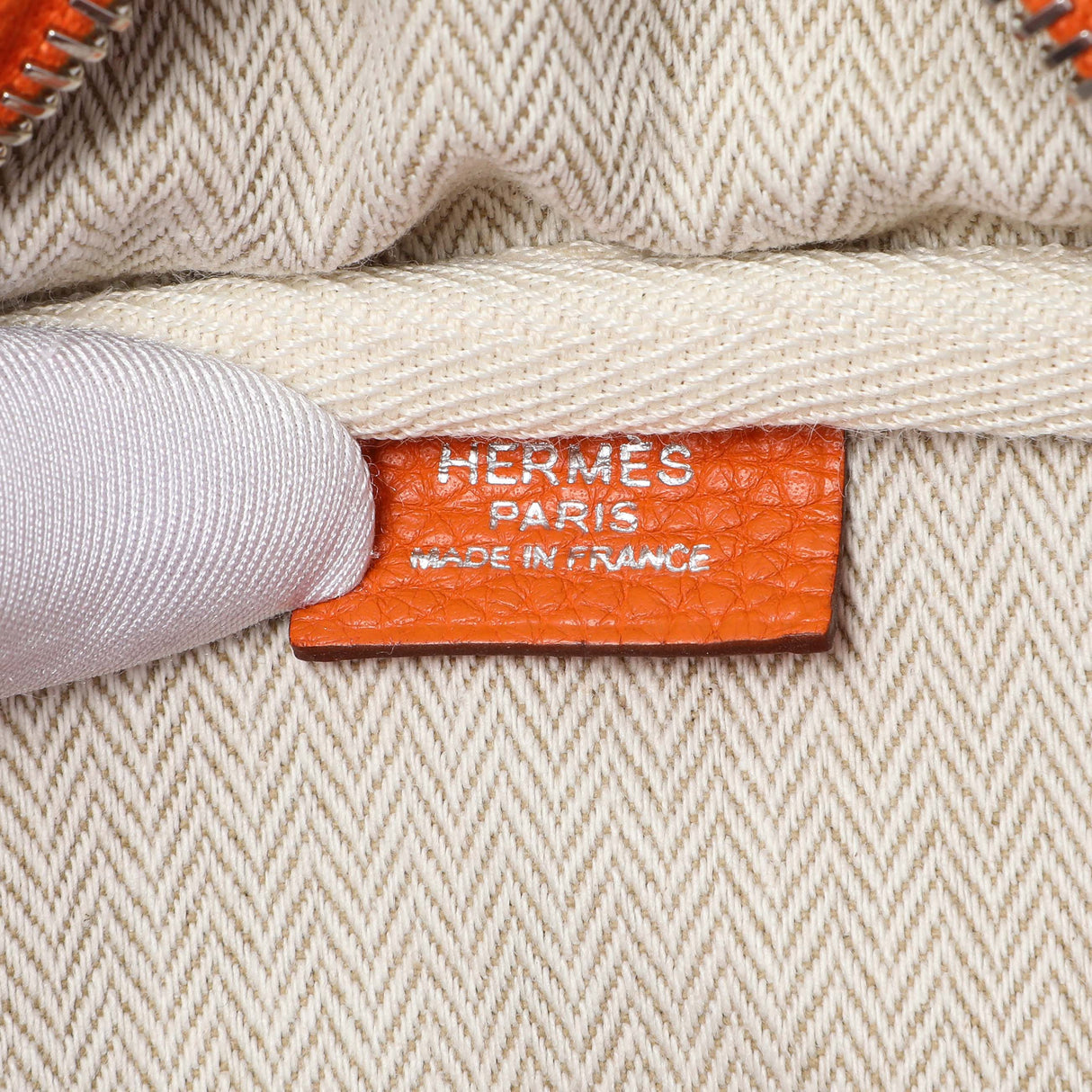 Hermes Orange Taurillon Clemence Victoria II 35 Handbags Hermes