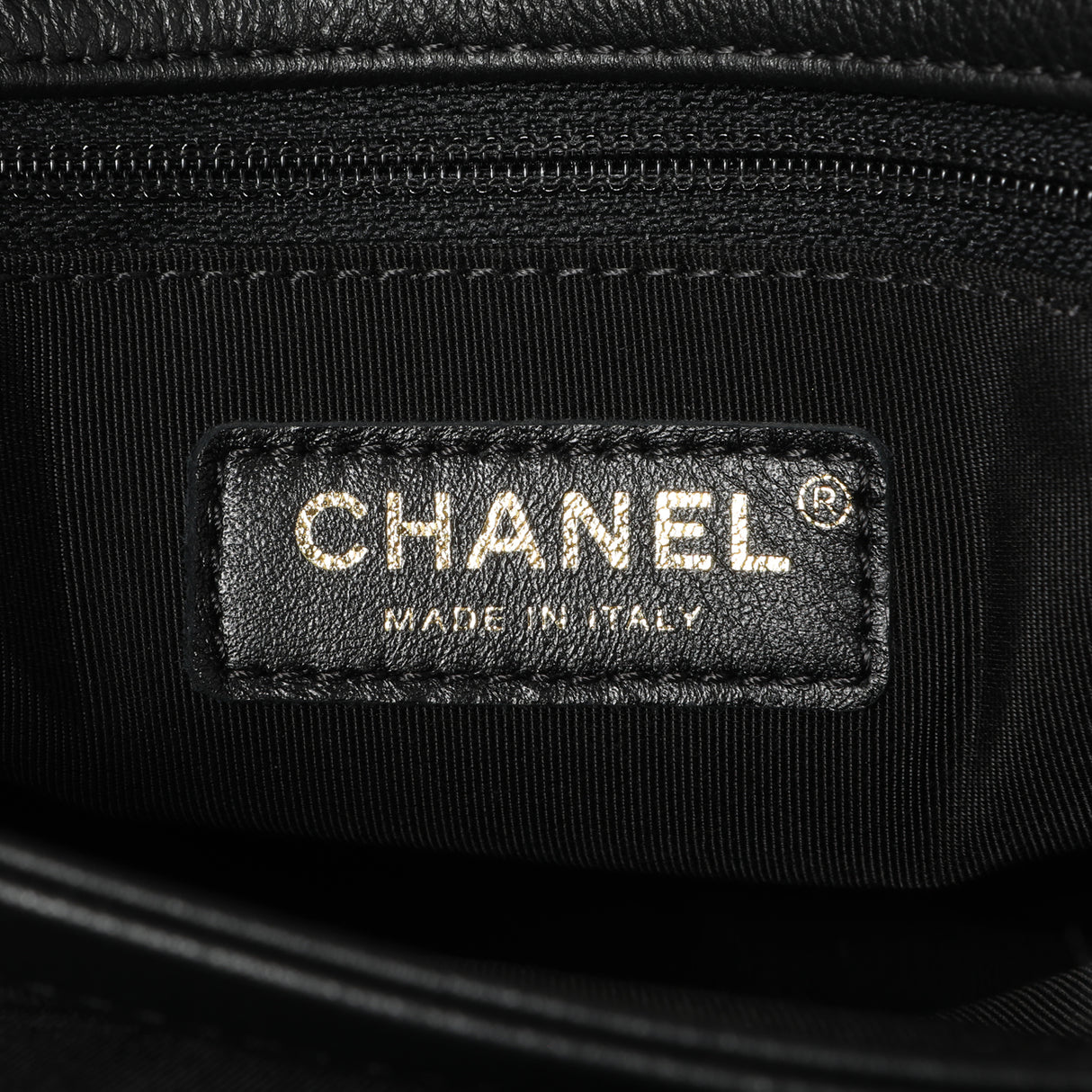 Chanel Black Calfskin Medium Chevron Chic Top Handle Flap Handbags Chanel