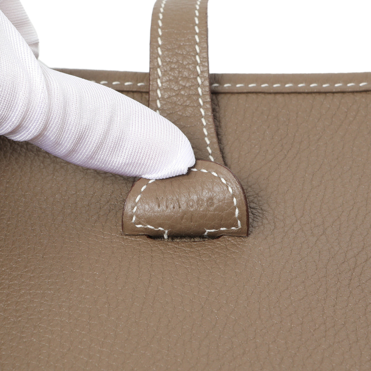 Hermes Etoupe Clemence Evelyne III PM Handbags Hermes