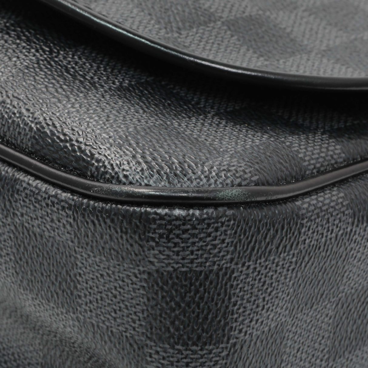 Louis Vuitton Damier Graphite Daniel MM Handbags Louis Vuitton