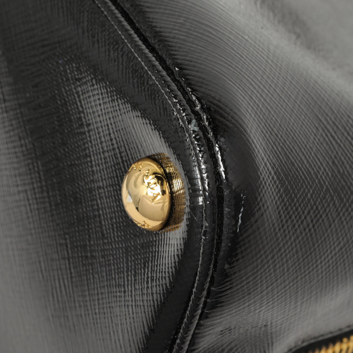 Prada Black Saffiano Vernice Promenade Tote Handbags Prada