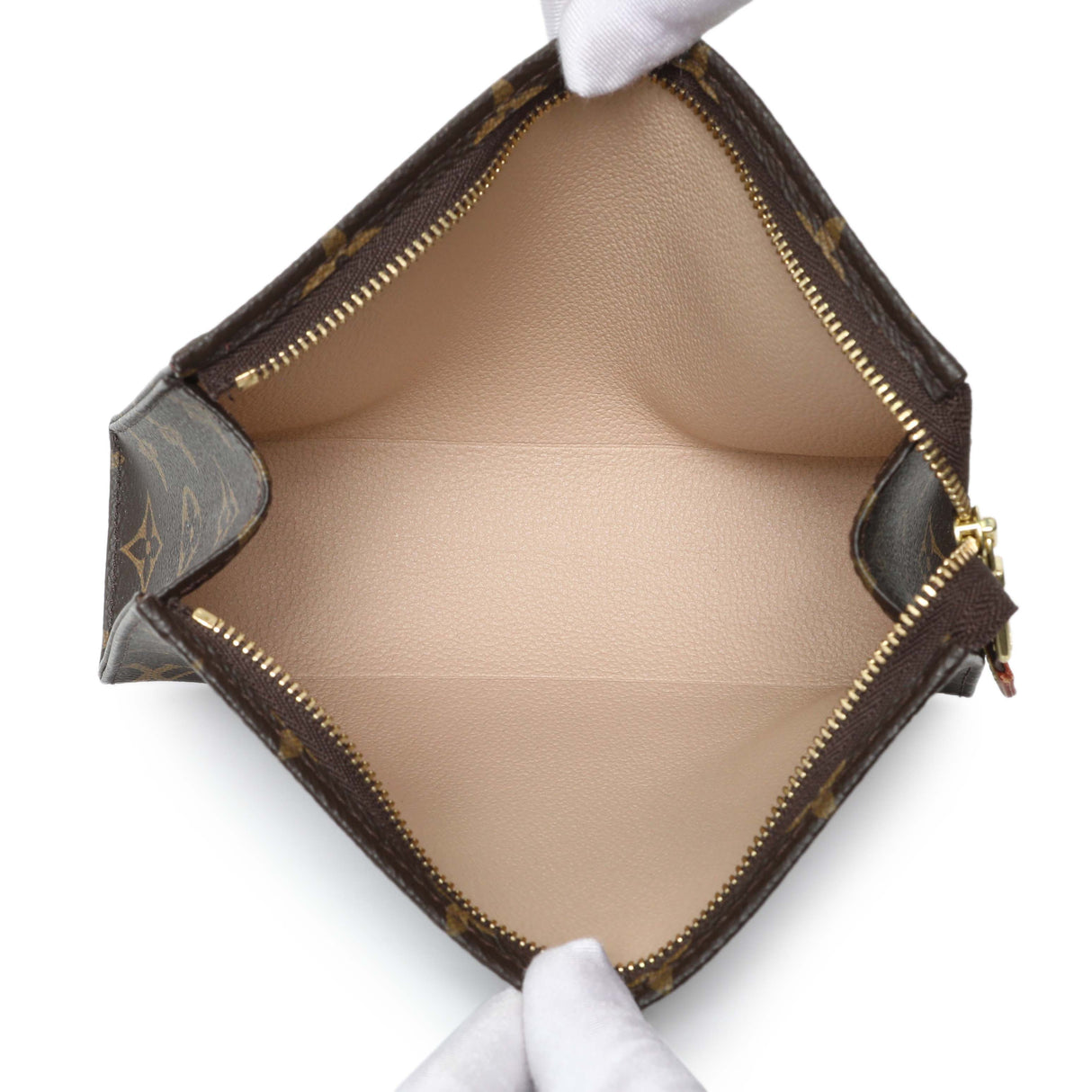 Louis Vuitton Monogram Toiletry Pouch 19 Accessories Louis Vuitton
