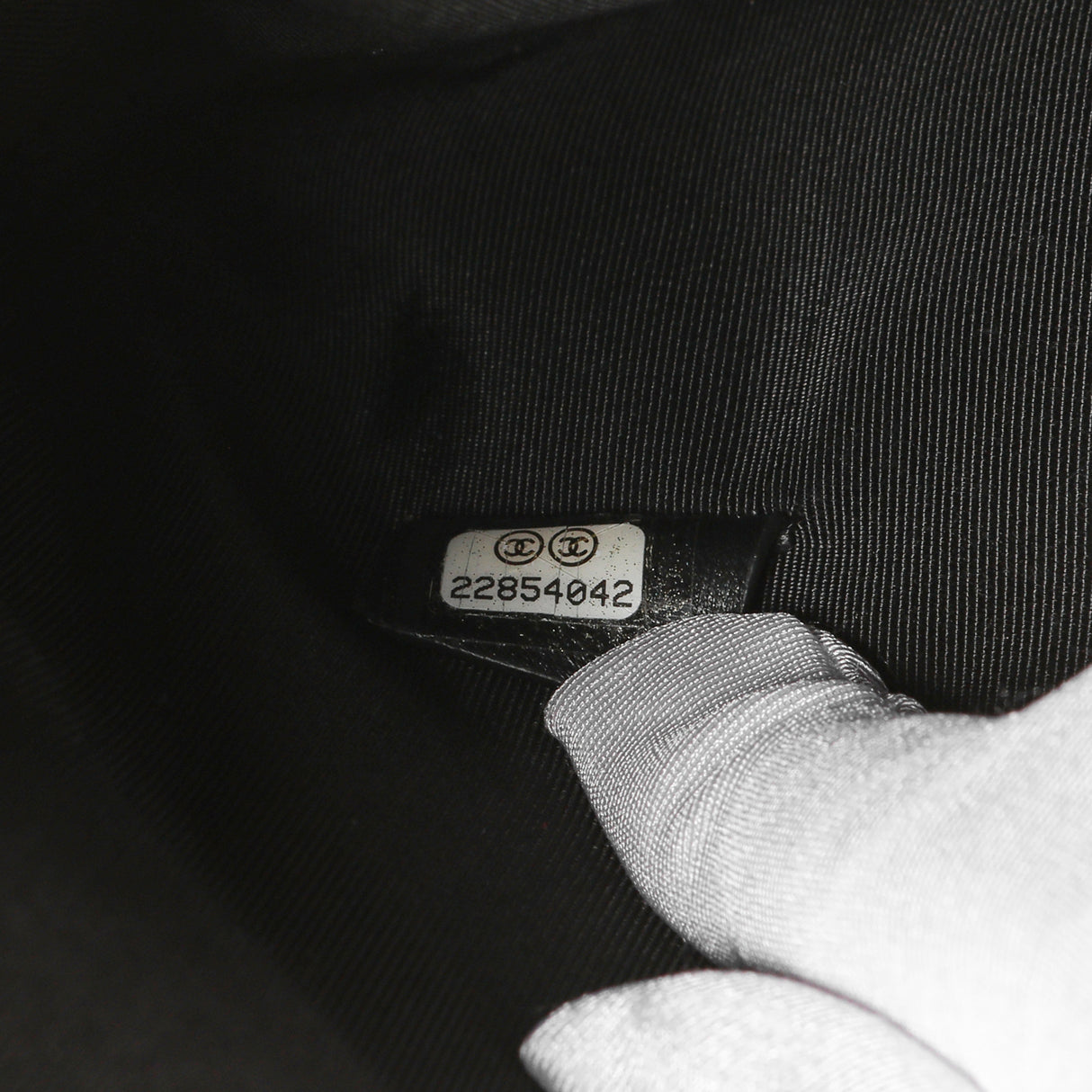 Chanel Black Quilted Lambskin Large Cosmetic Case Accessories Modaselle