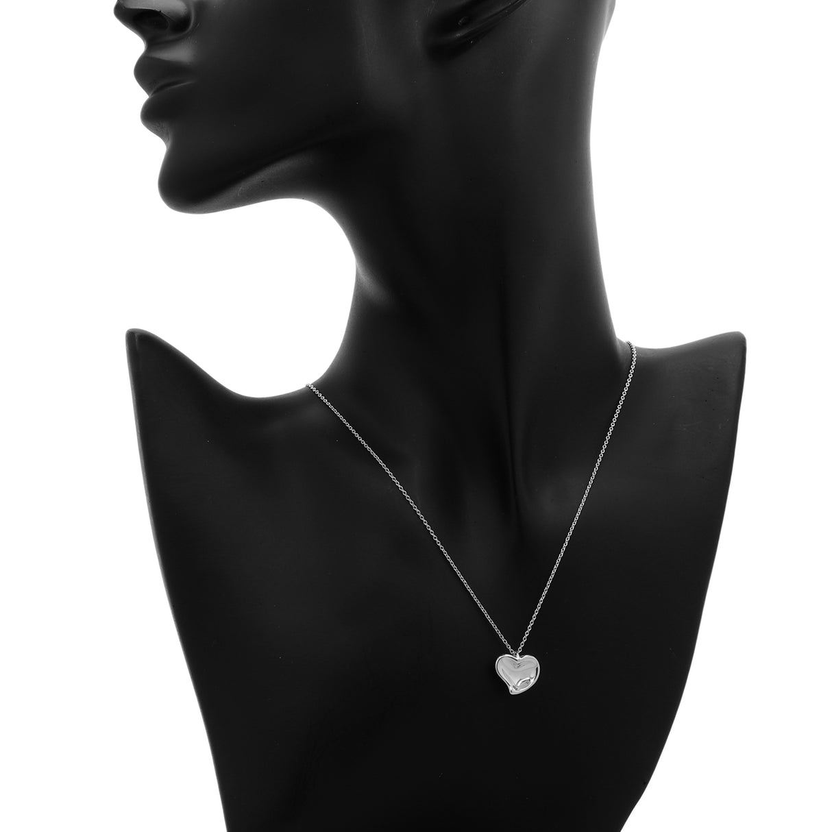 Tiffany & Co. Sterling Silver Elsa Peretti Carved Heart Pendant Necklace Designer Jewellery Tiffany and Co