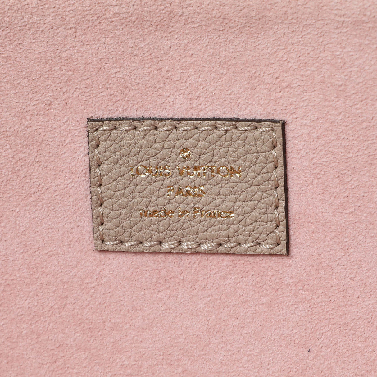 Louis Vuitton Greige Grained Calfskin Lockme Shopper Handbags Louis Vuitton