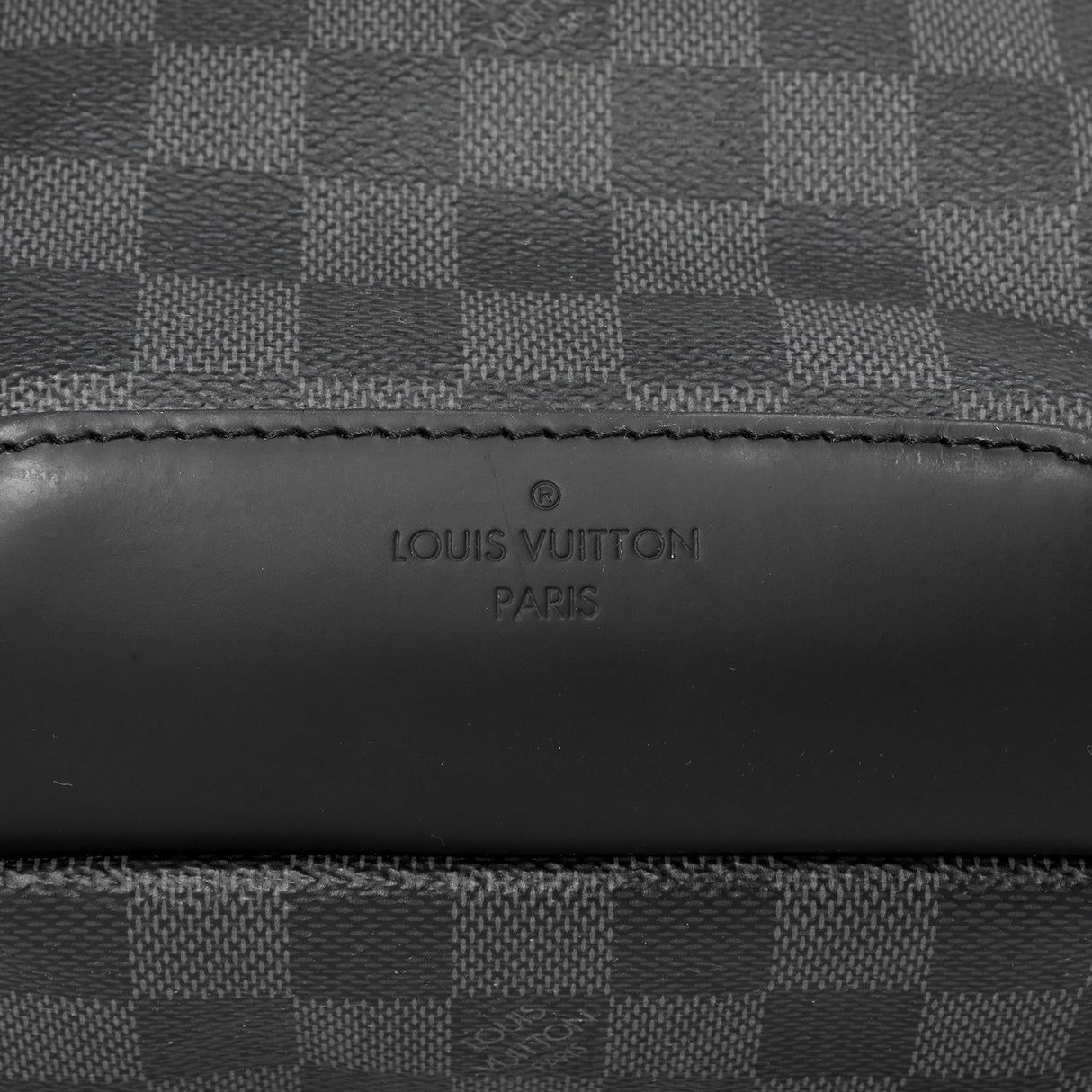 Louis Vuitton Damier Graphite Avenue Slingbag Louis Vuitton