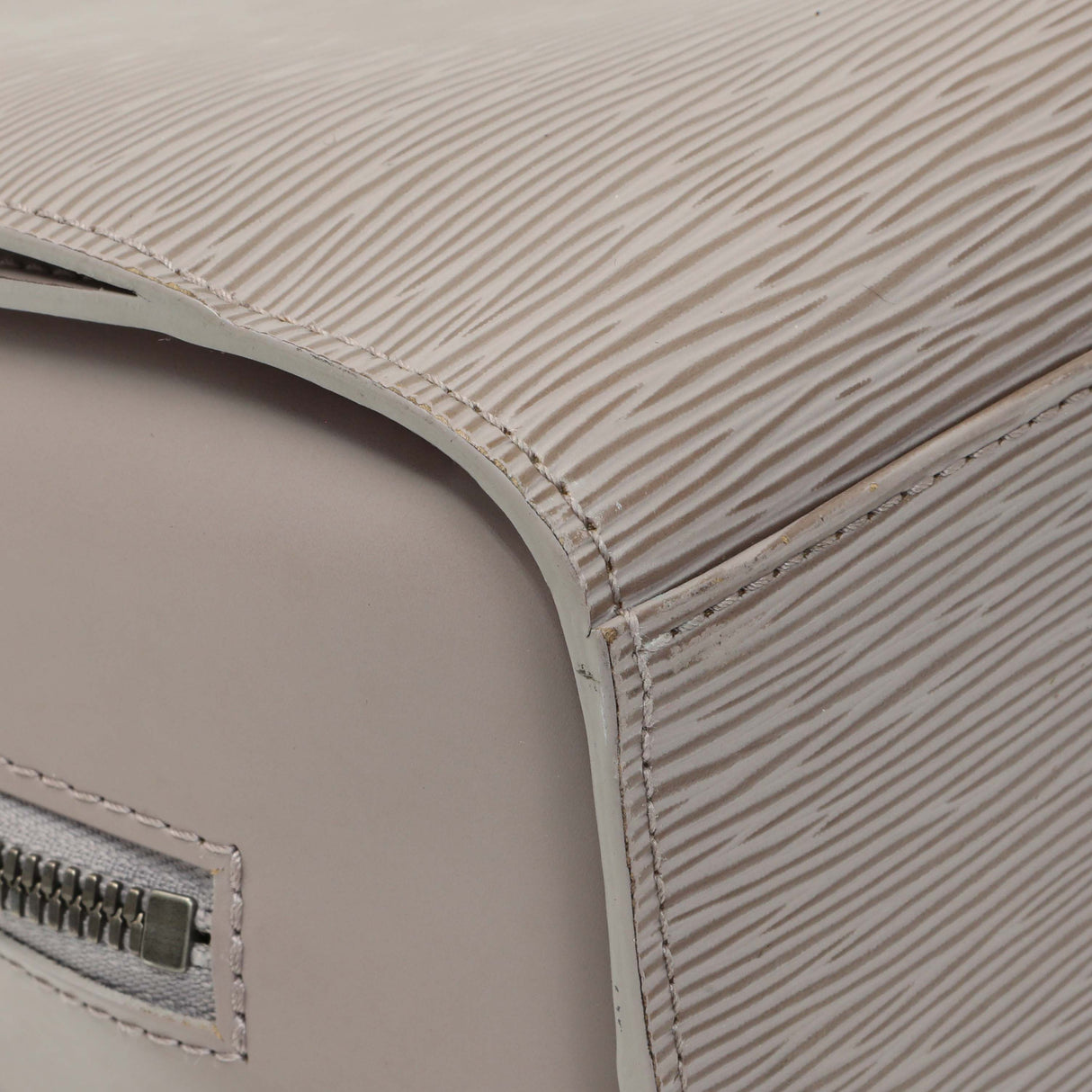 Louis Vuitton Lilac Epi Pont-Neuf PM Handbags Louis Vuitton