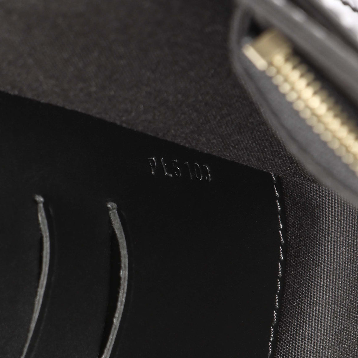 Louis Vuitton Black Patent Louise Clutch Handbags Louis Vuitton