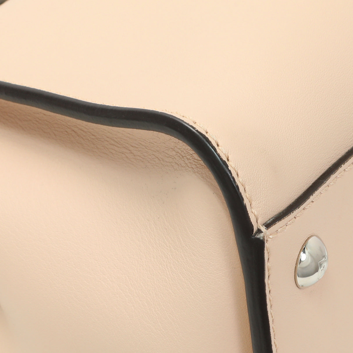 Fendi Rosa Plaster Vitello Medium Peekaboo Iconic Satchel Handbags Fendi