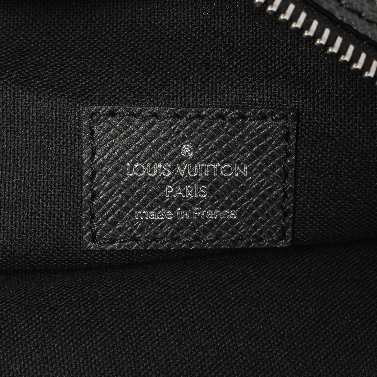 Louis Vuitton Ardoise Taiga Dimitri Messenger Handbags Louis Vuitton