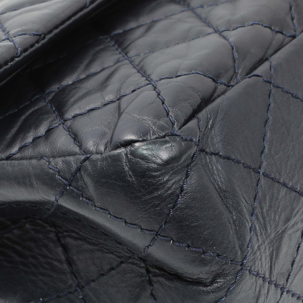 Chanel Navy Quilted Aged Calfskin 2.55 Reissue 225 Flap Handbags Chanel