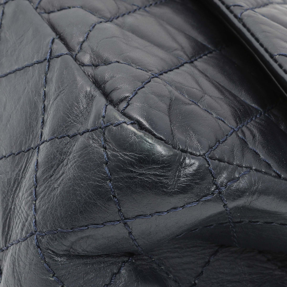 Chanel Navy Quilted Aged Calfskin 2.55 Reissue 225 Flap Handbags Chanel