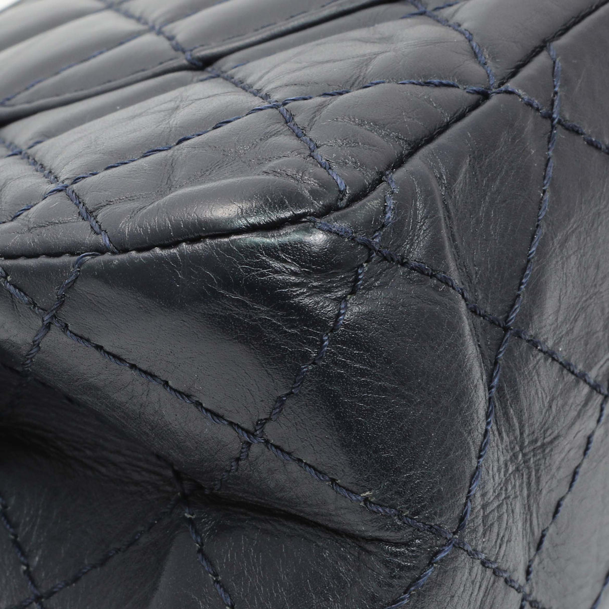 Chanel Navy Quilted Aged Calfskin 2.55 Reissue 225 Flap Handbags Chanel