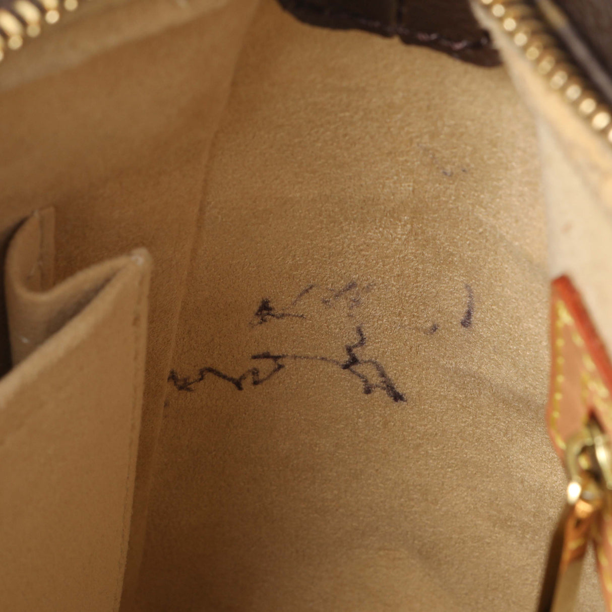 Louis Vuitton Monogram Looping MM Handbags Louis Vuitton