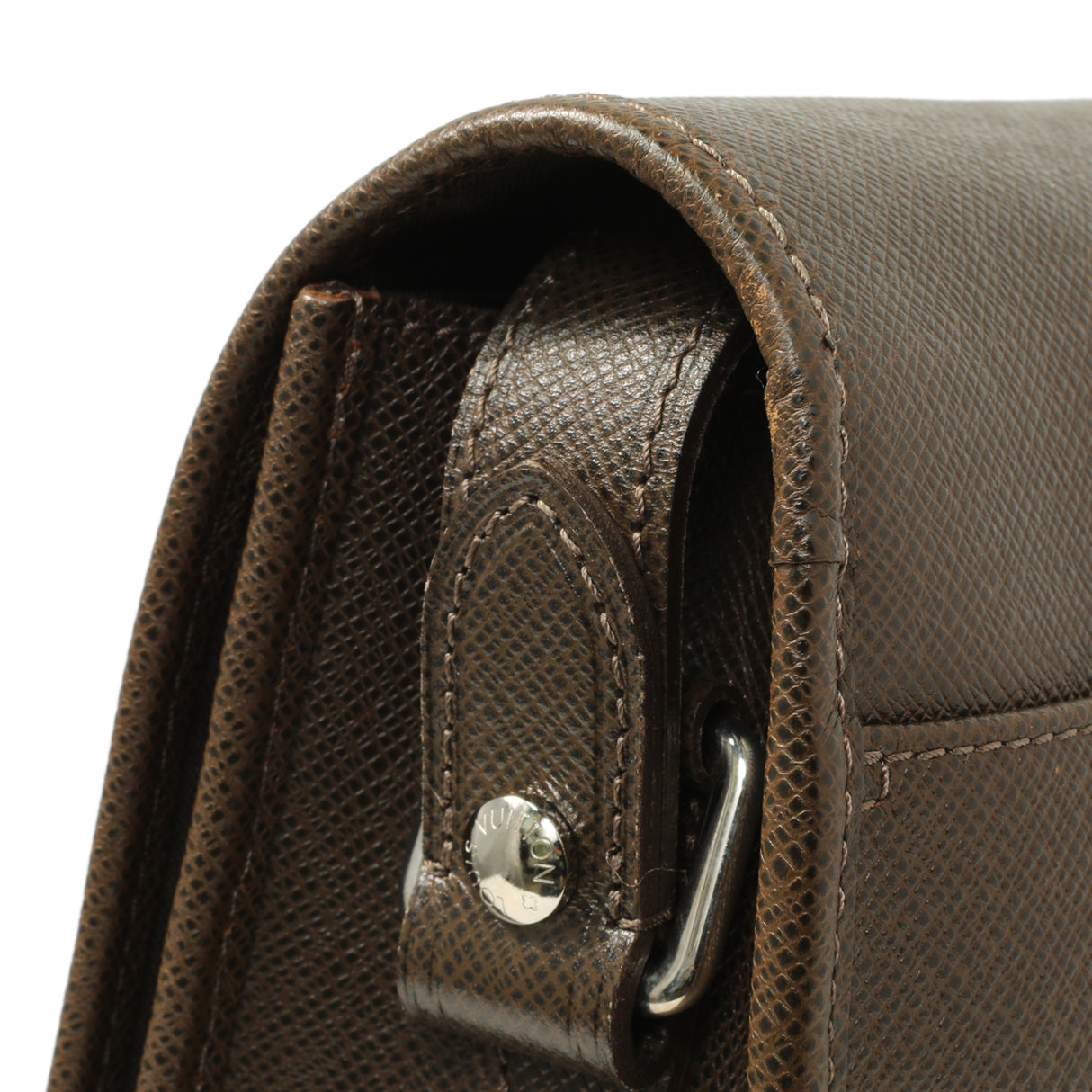 Louis Vuitton Brown Taiga Andrei Messenger Handbags Louis Vuitton