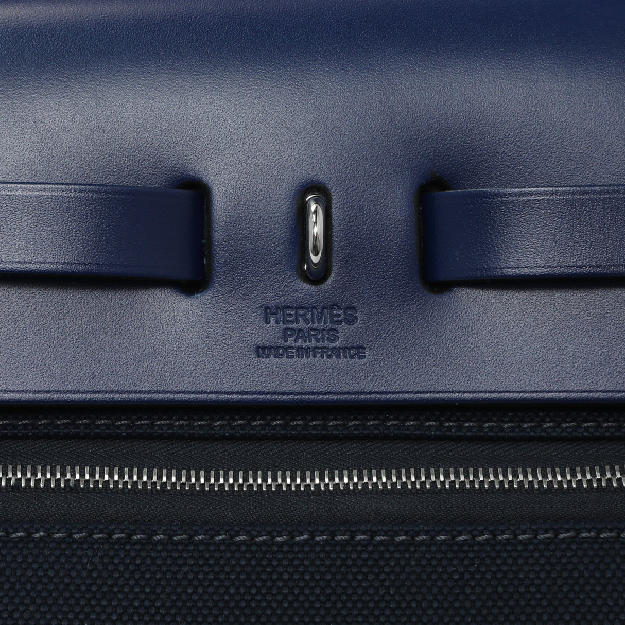 Hermes Ecru Mauve Bleu Criss Viking Vache Hunter Herbag Zip Retourne 31 PM Handbags Hermes