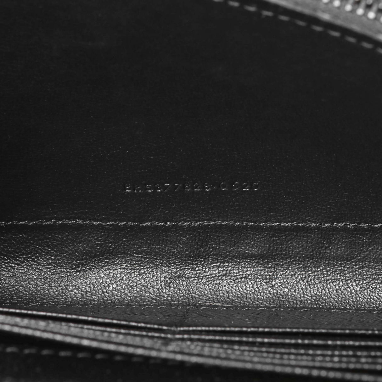 -6 items Fri Aug 28 ⬆️- Saint Laurent Black Grain De Poudre Matelasse Chevron Monogram Monochrome Chain Wallet Handbags Saint Laurent