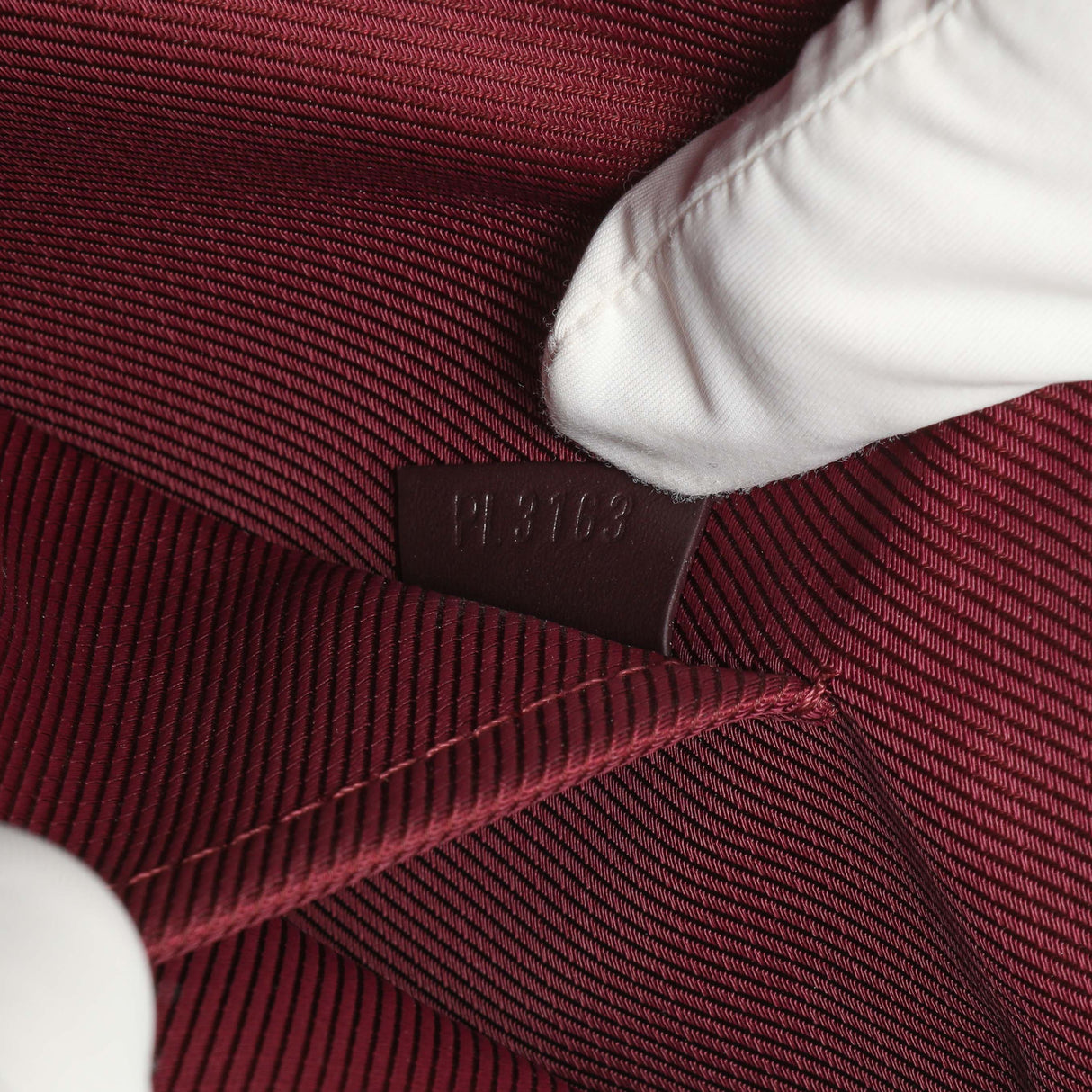 Louis Vuitton Bordeaux Sequin Monogram Sunshine Express Pochette Handbags Louis Vuitton