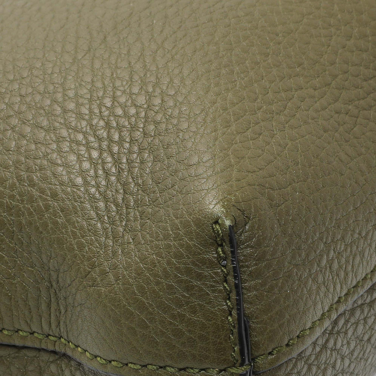 Gucci Green Pebbled Calfskin Medium Soho Messenger Bag