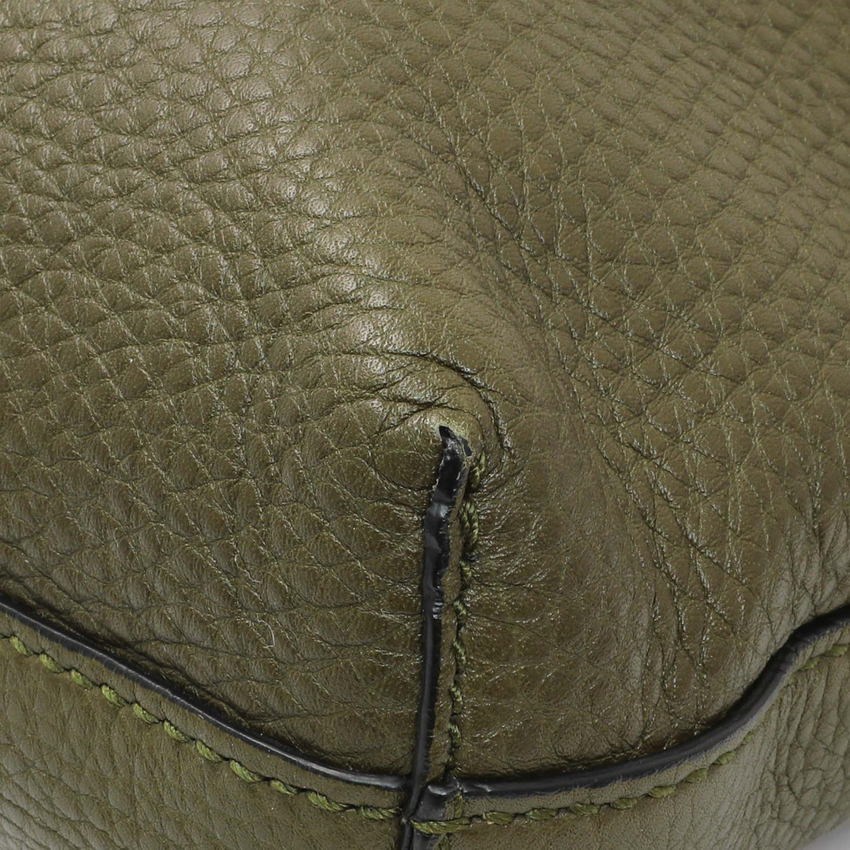 Gucci Green Pebbled Calfskin Medium Soho Messenger Bag