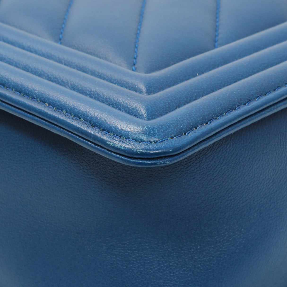 Chanel Blue Lambskin Chevron Quilted New Medium Boy Flap Handbags Chanel