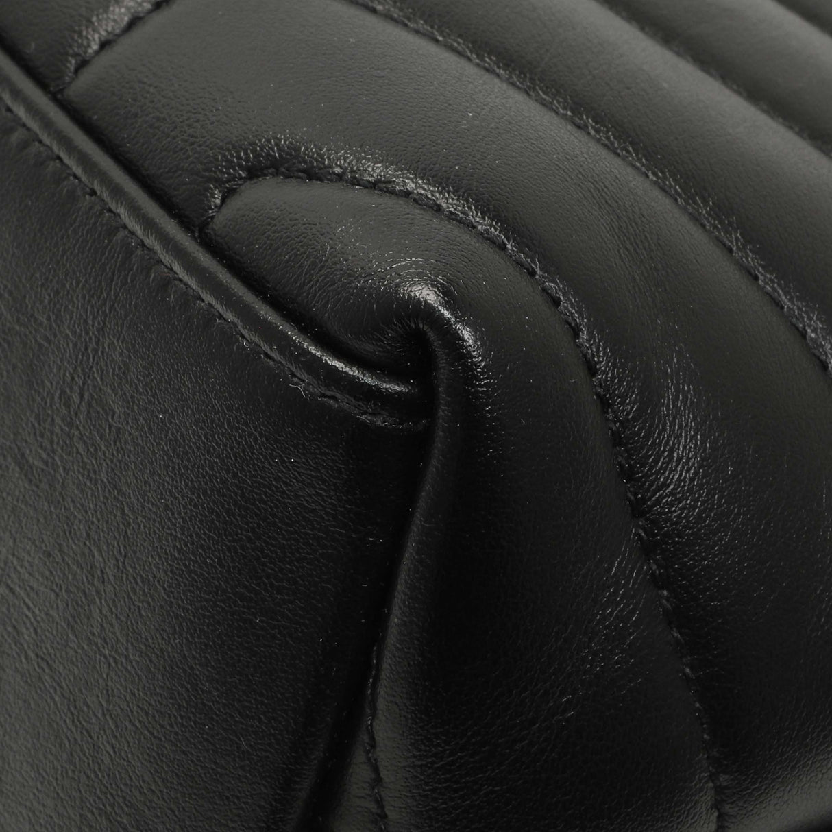 Saint Laurent Black Calfskin Y Quilted Monogram Small Loulou Chain Satchel Handbags Saint Laurent