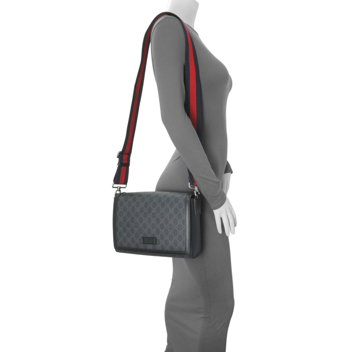 Gucci Black GG Supreme Monogram Medium Crossbody Messenger