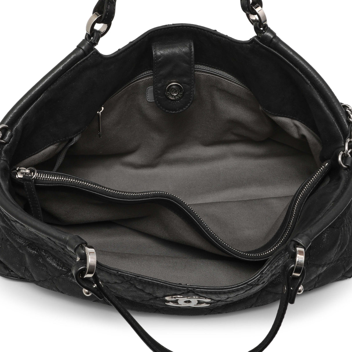 Chanel Black Iridescent Quilted Calfskin Sea Hit Tote Handbags Chanel