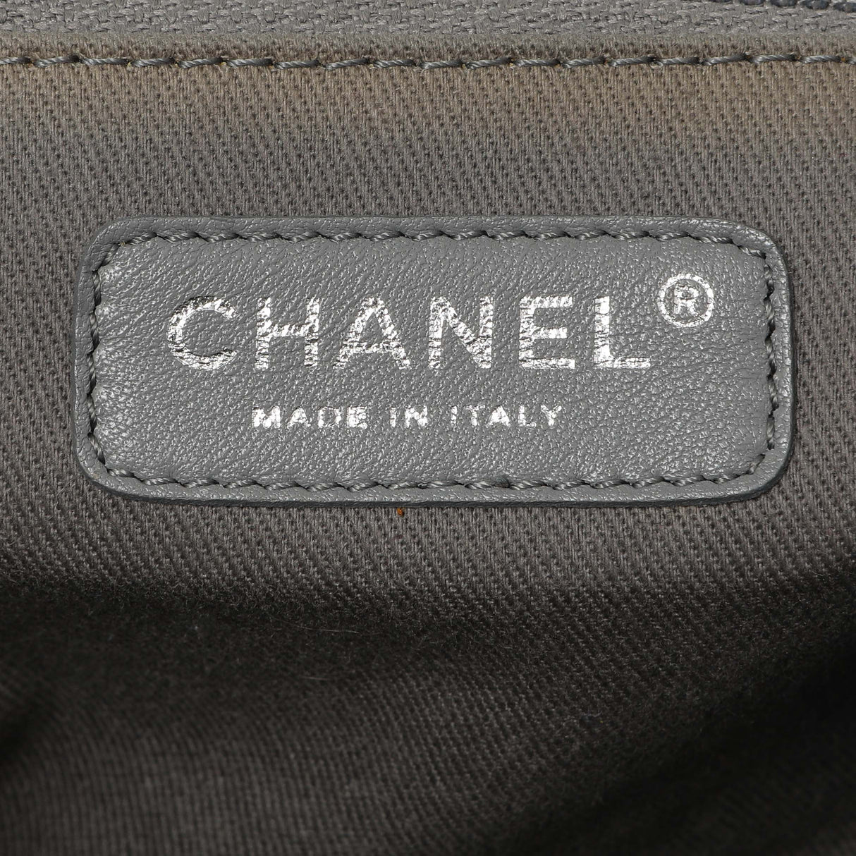 Chanel Black Iridescent Quilted Calfskin Sea Hit Tote Handbags Chanel