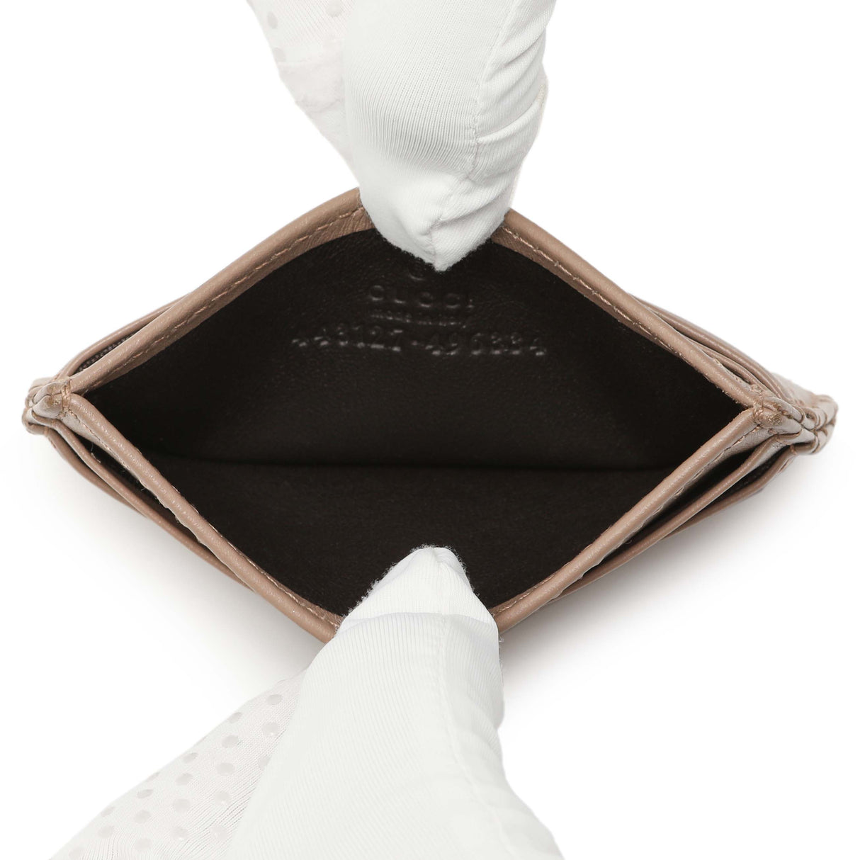 Gucci Porcelain Rose Calfskin Matelasse GG Marmont Card Holder Accessories Gucci