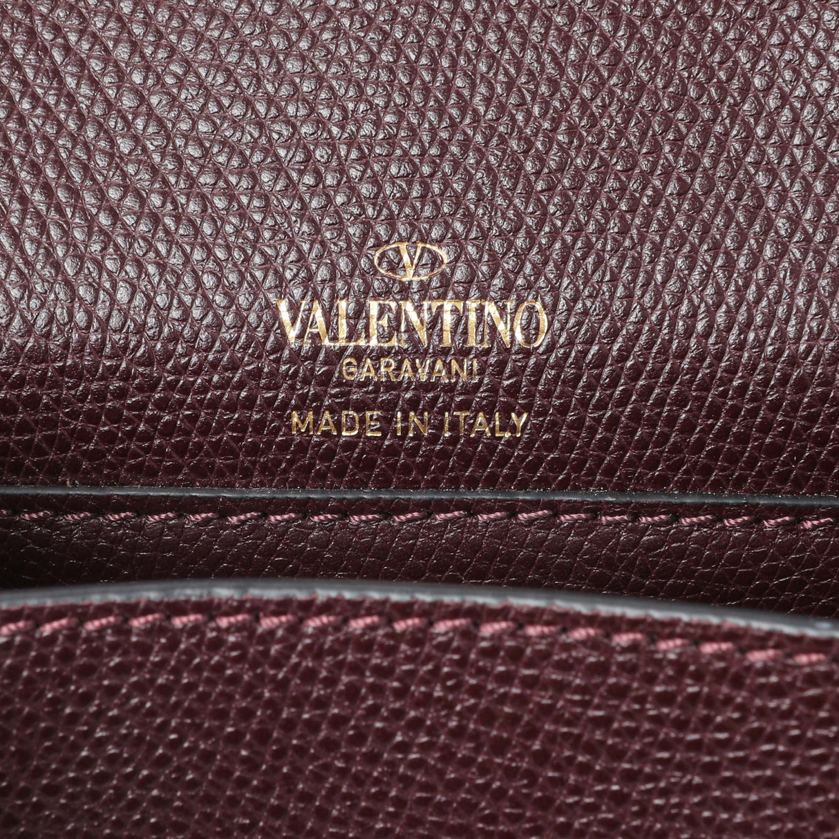 Valentino Bordeaux Garavani V-logo Signature Phone Holder Crossbody Handbags Valentino