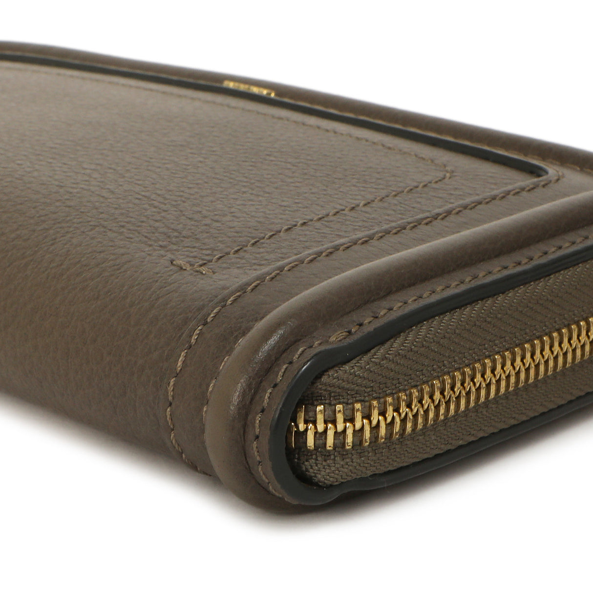 Chloe Rock Calfskin Paraty Long Zip Around Wallet Accessories Chloe