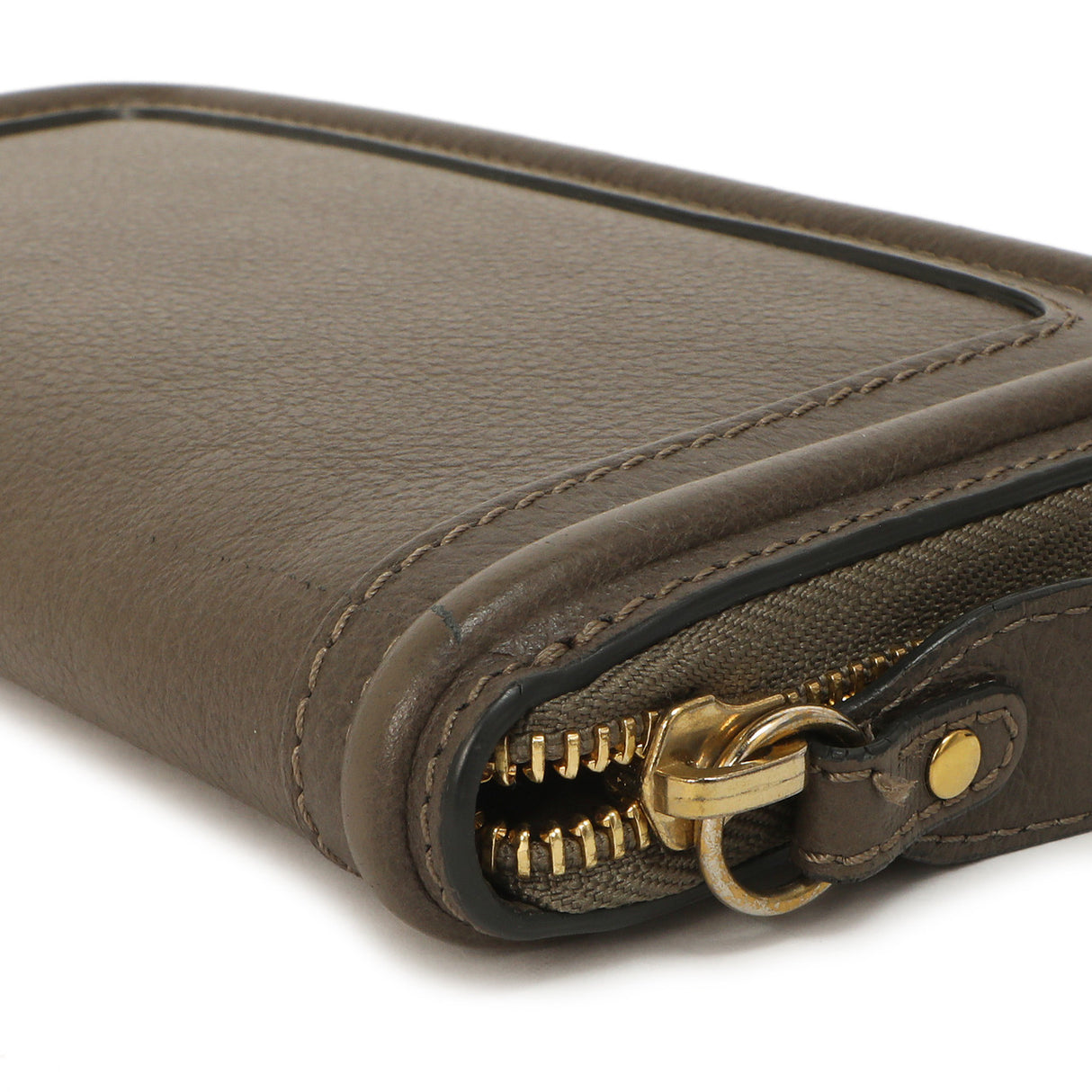 Chloe Rock Calfskin Paraty Long Zip Around Wallet Accessories Chloe