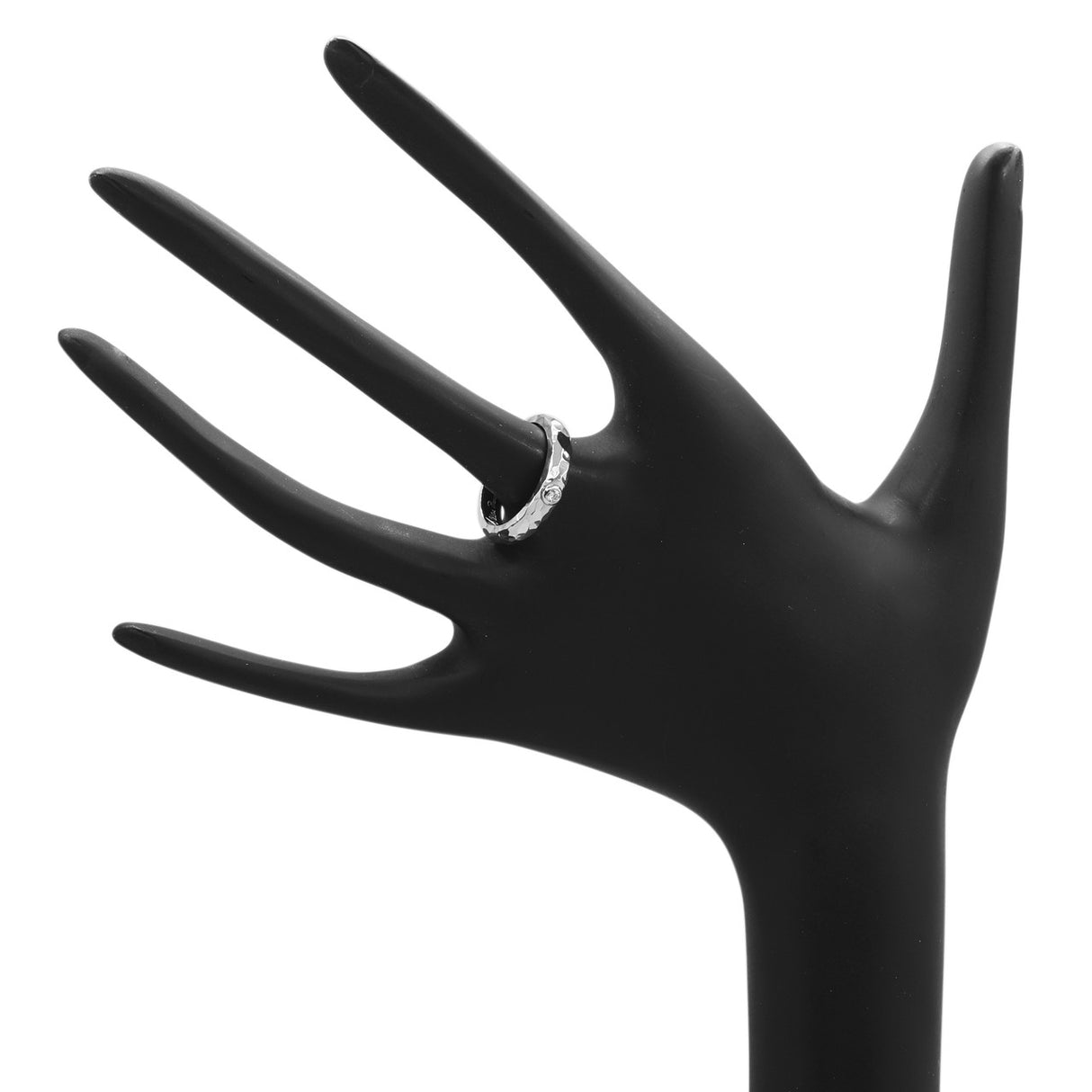 Tiffany & Co. 18K White Gold Paloma Picasso Hammered Solitaire Ring Designer Jewellery Tiffany and Co