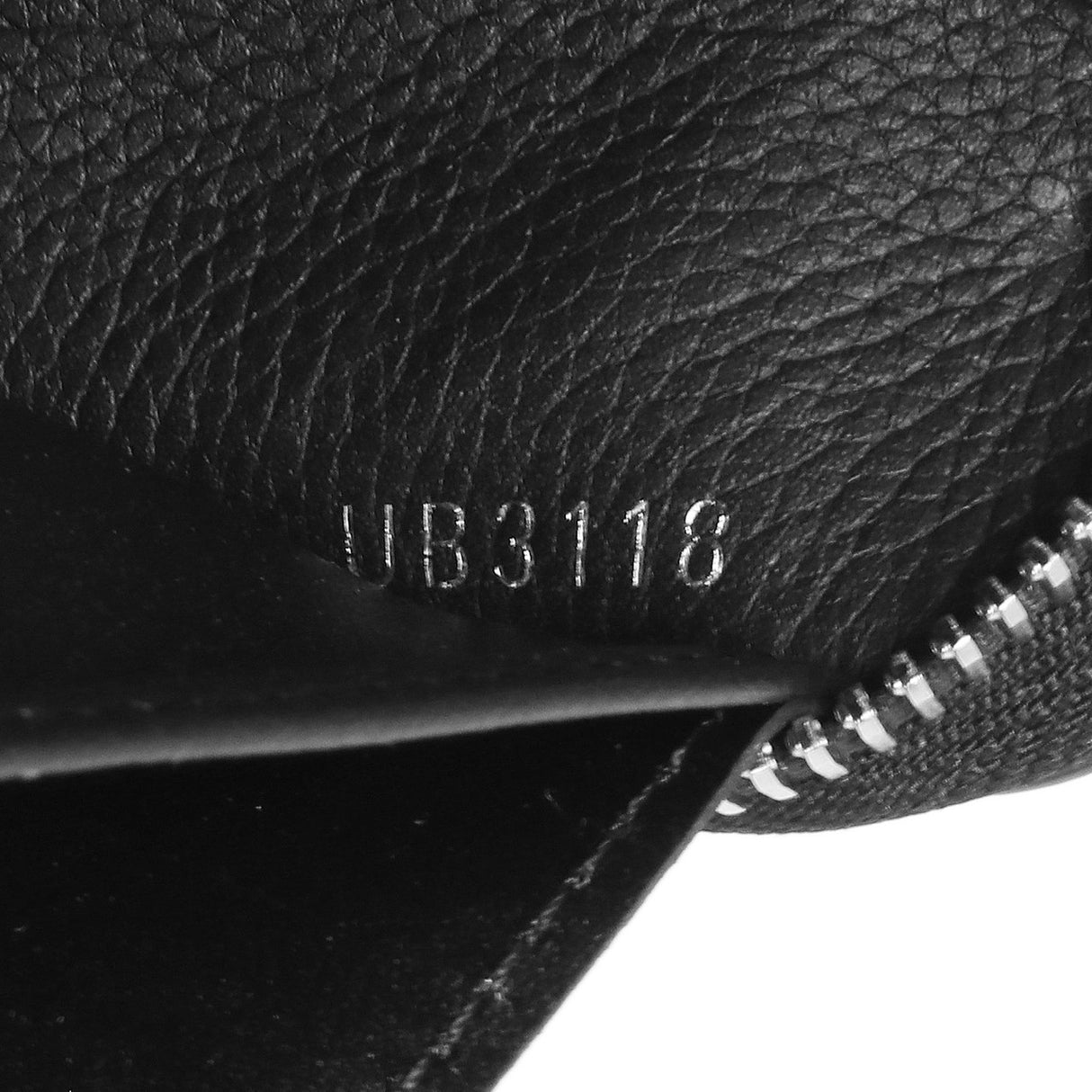 Louis Vuitton Black Calfskin Lockme Zippy Wallet Accessories Louis Vuitton