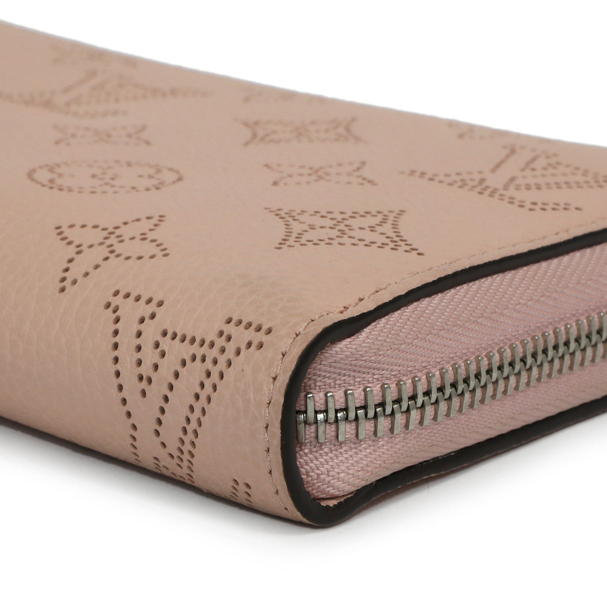 Louis Vuitton Magnolia Mahina Zippy Wallet Accessories Louis Vuitton